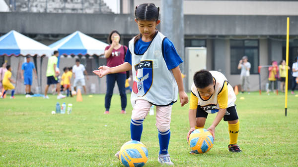 【2022 Weiwuying Children's Festival】Florara's Mini Football