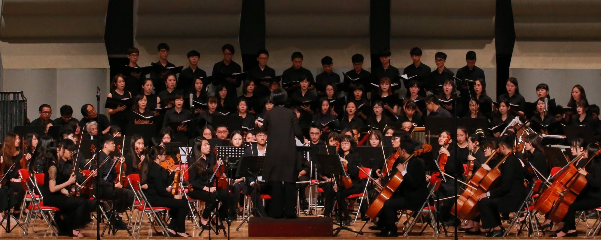 Spring Concert of Tsing Hua∼from Romantic to Modern